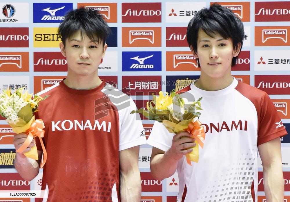 Uchimura wins NHK Cup, Kato books place for Rio