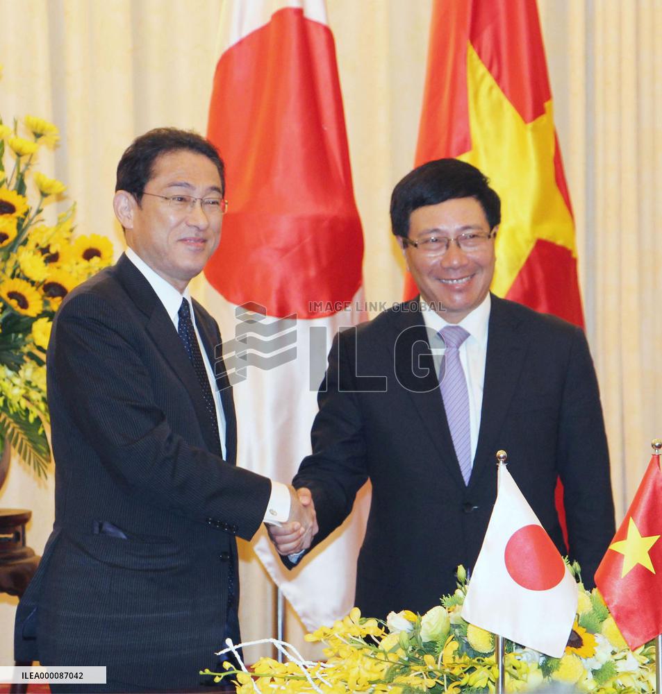 Japan to provide 21 bil. yen in loans to Vietnam