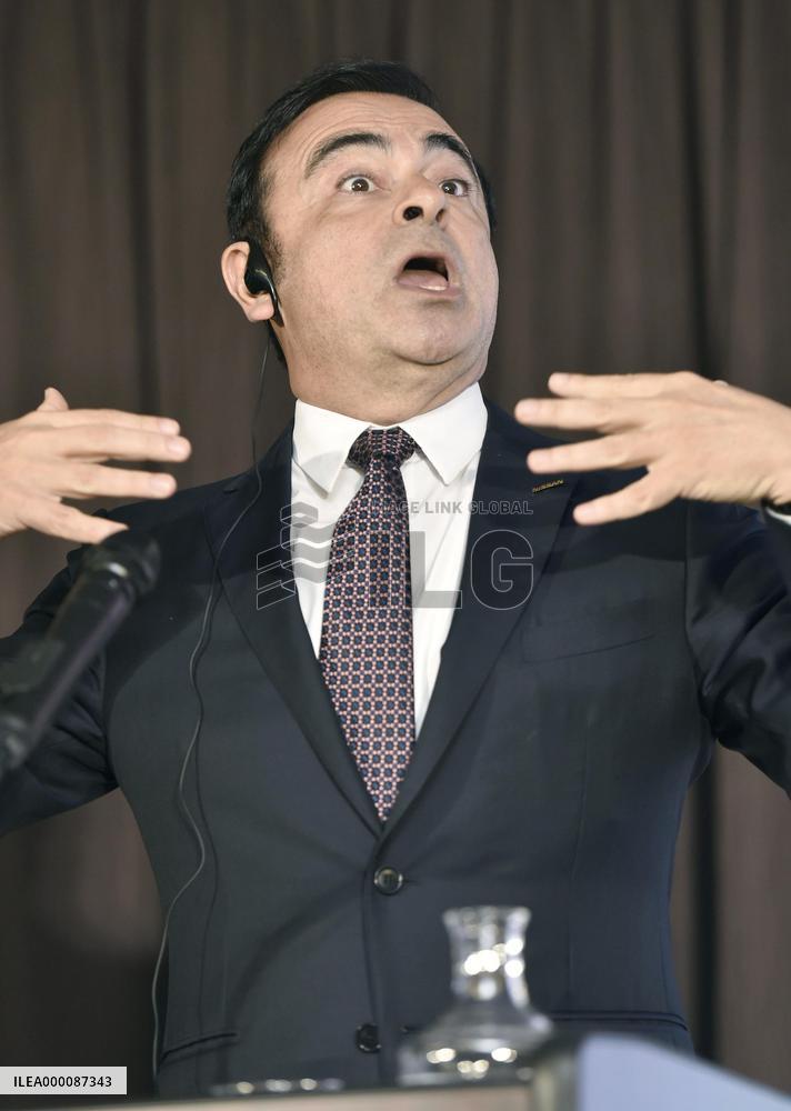 Nissan to take 34% stake in Mitsubishi Motors