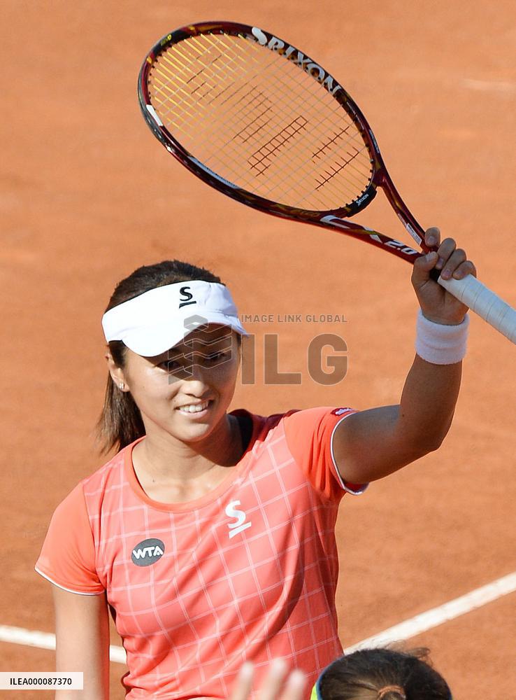 Japan's Doi advances to Italian Open quarterfinals
