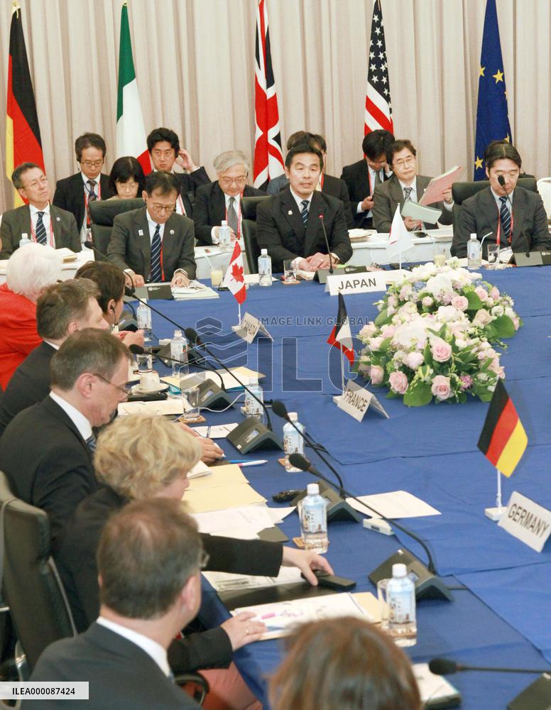 G-7 ministers meet in Japan to discuss education cooperation