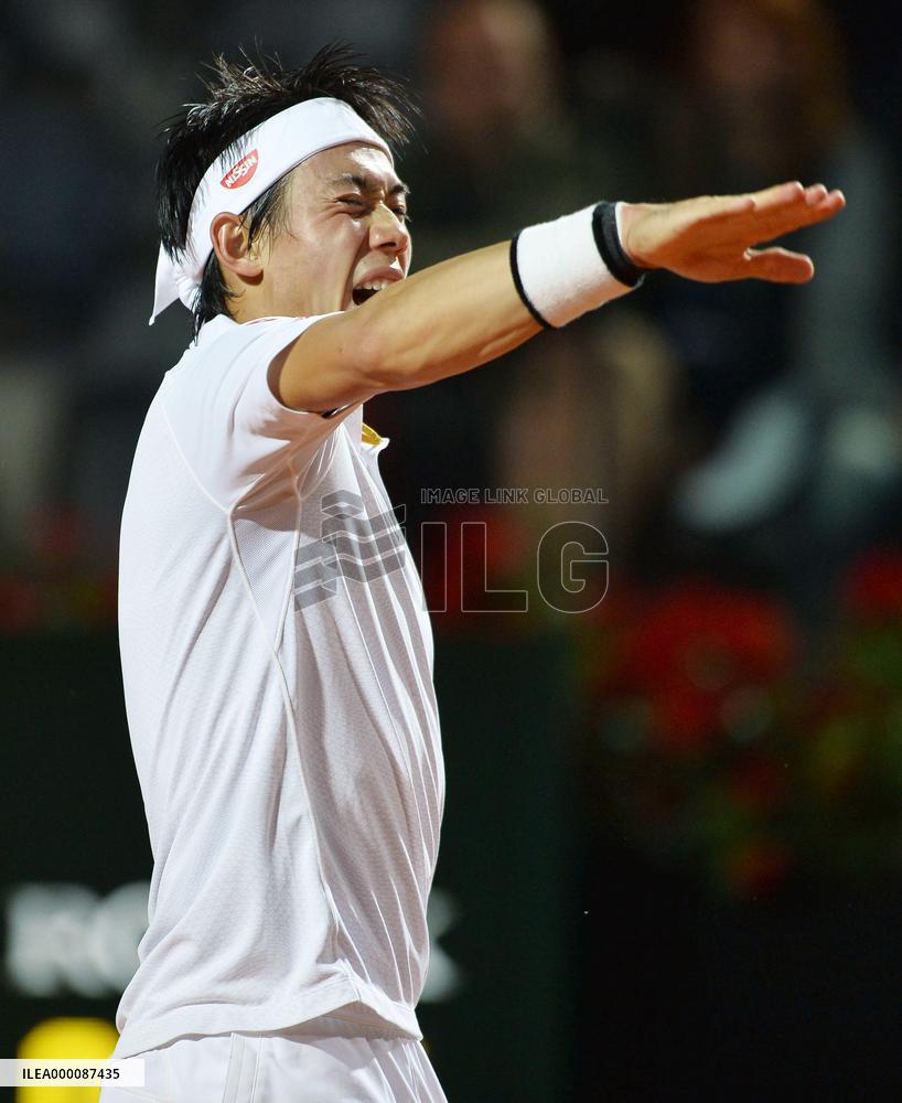 Battling Nishikori knocked out of Italian Open semis