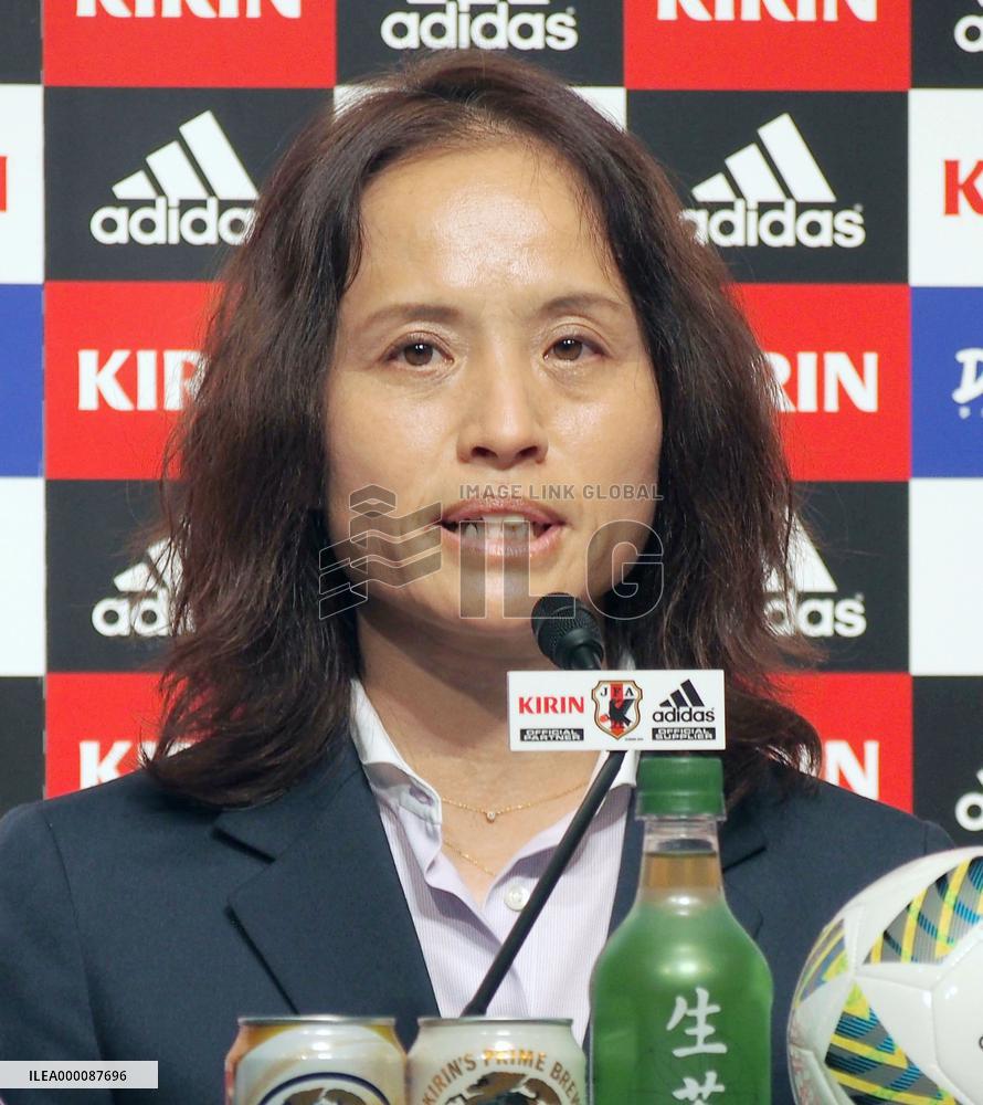 Soccer: New coach Takakura goes for youth in 1st Nadeshiko selection