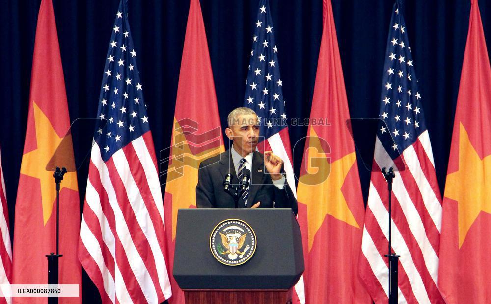 U.S. President Obama makes speech in Hanoi
