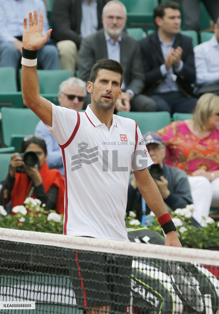 Tennis: Djokovic advances to French Open 3rd round