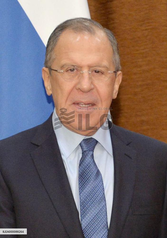 Russian foreign minister says will not cede disputed isles to Japan