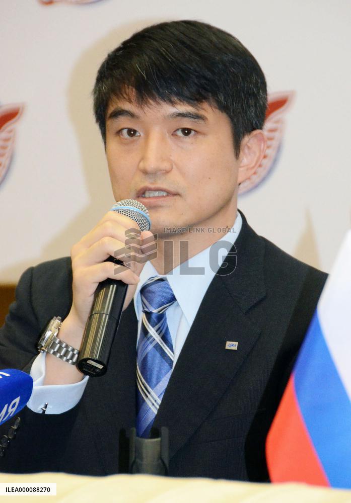Japanese astronaut at press conference