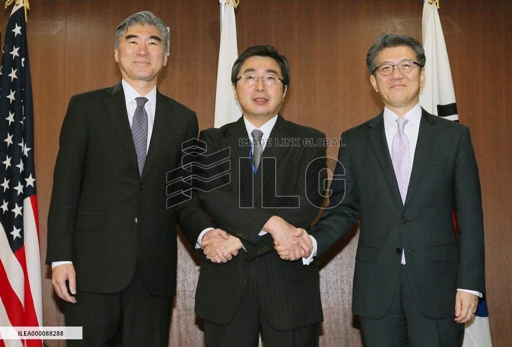 Japan, S. Korea, U.S. nuclear envoys meet over N. Korea