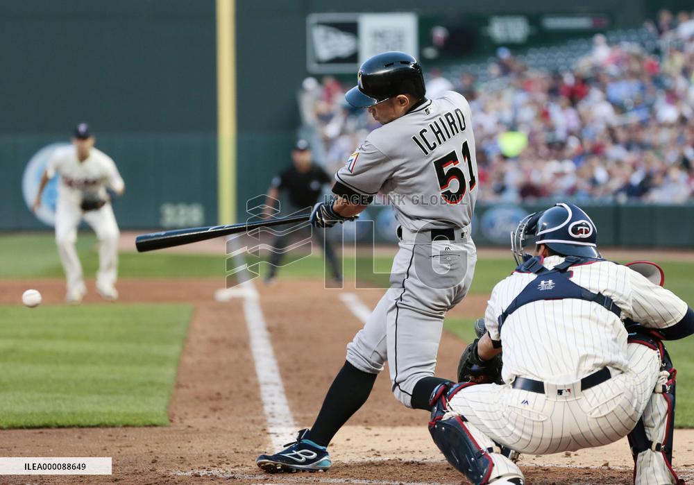 Ichiro has 3 hits in Marlins' loss