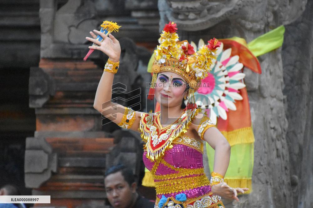 Annual Bali Art Festival underway for month-long run