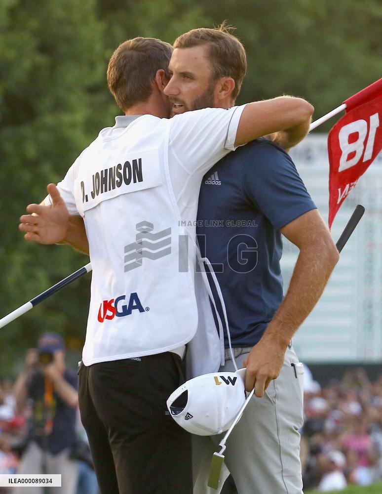 Johnson claims 1st major title in U.S. Open