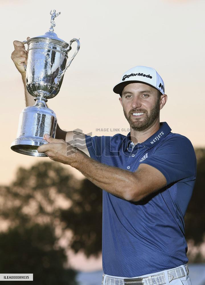 Johnson claims 1st major title in U.S. Open