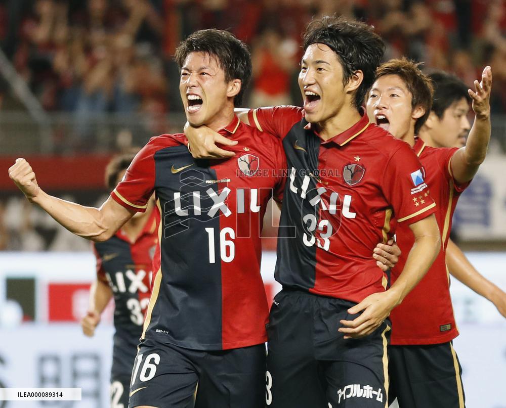 Soccer: Kashima cruise past Fukuoka to capture J-League 1st stage