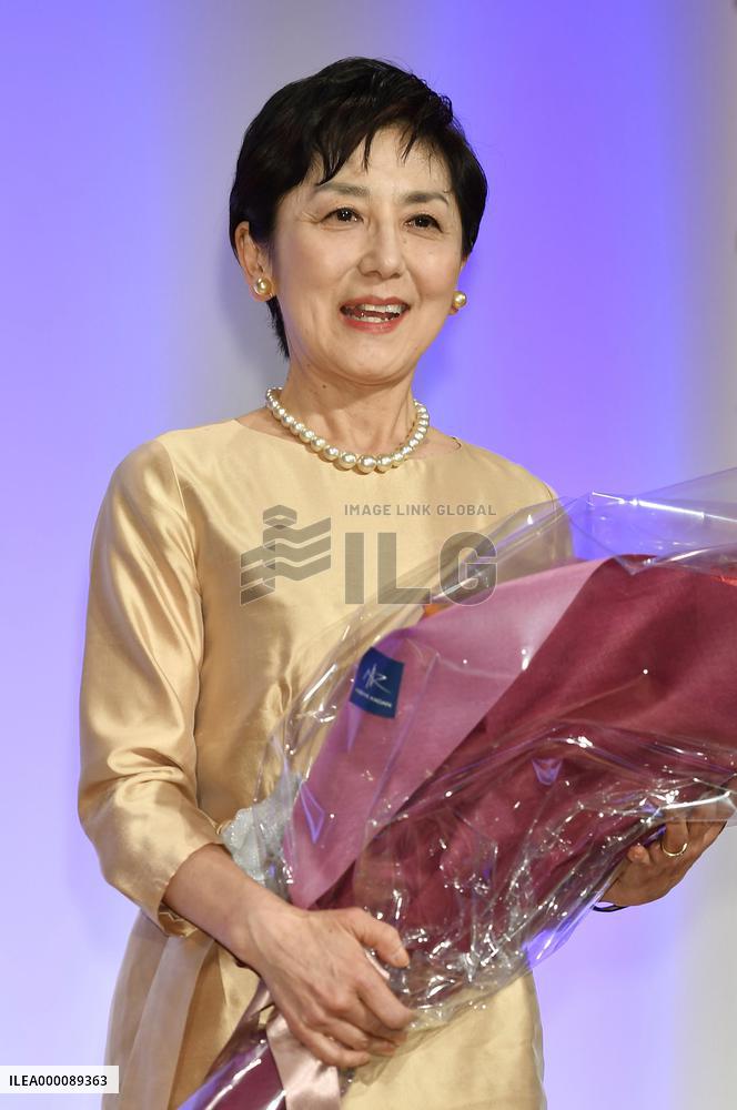 Award for Japanese newscaster Hiroko Kuniya