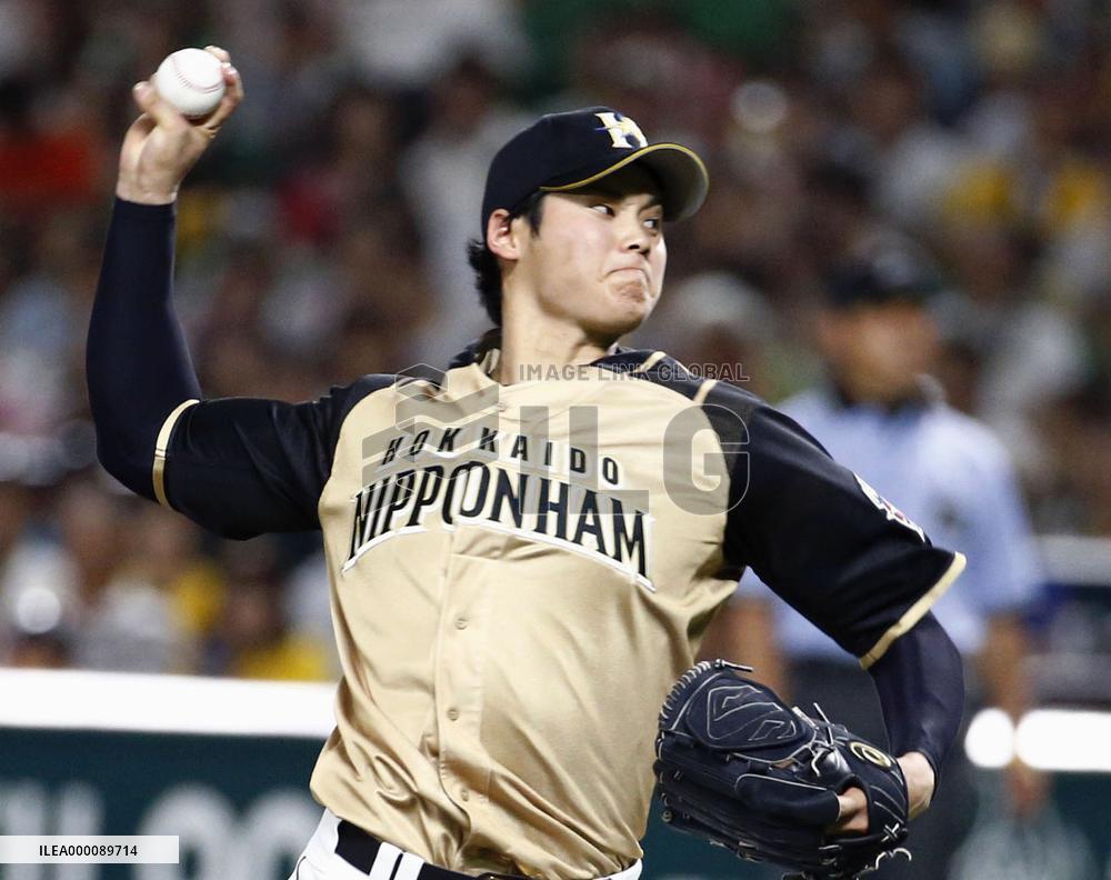 Baseball: Otani does it all as Fighters complete sweep of Hawks