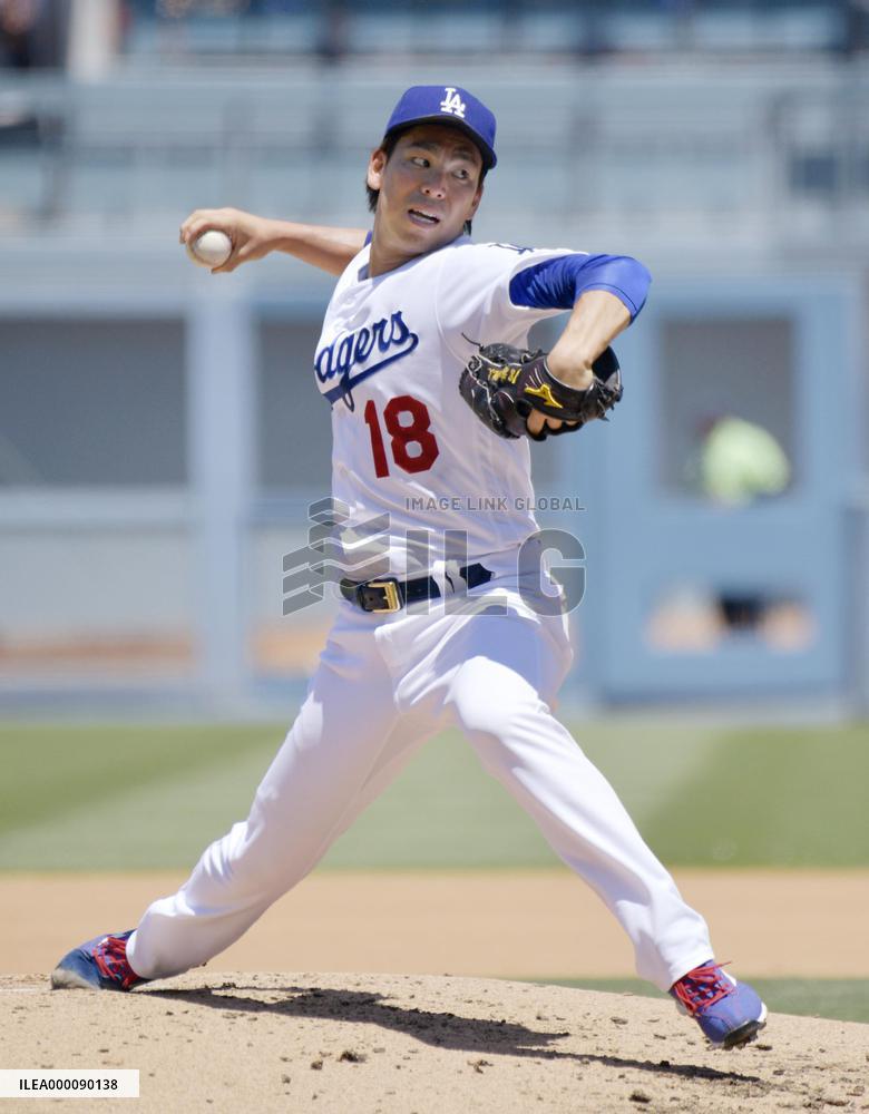 Maeda picks up 8th win as Dodgers beat Padres