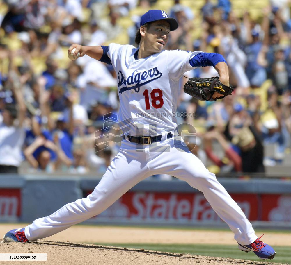 Maeda picks up 8th win as Dodgers beat Padres