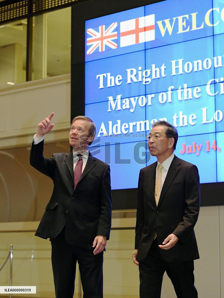 London to stay as int'l financial center: lord mayor