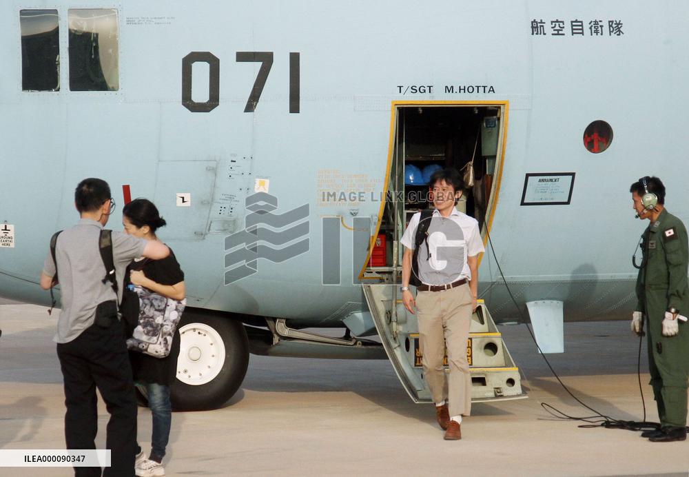 Japan defense force plane evacuates embassy staff from S. Sudan