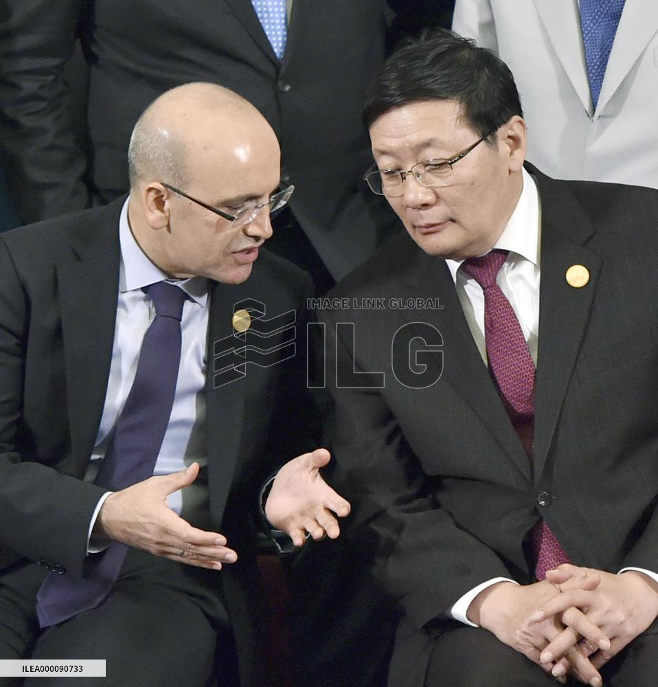 G-20 to use "all policy tools" for growth amid Brexit risks