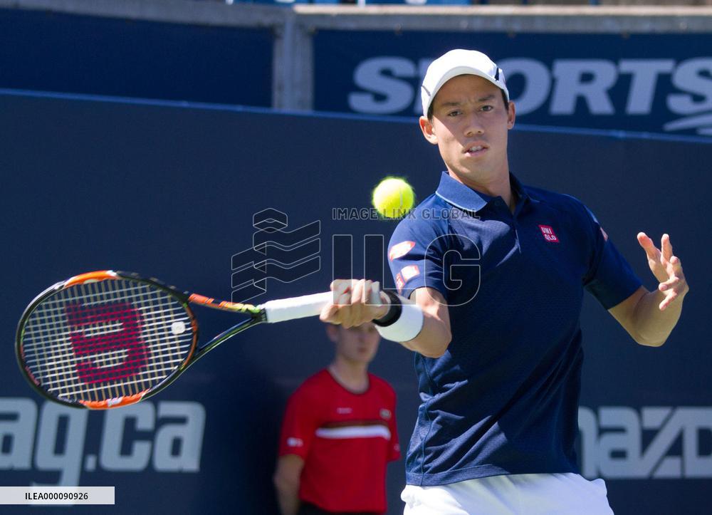 Nishikori returns to action with straight-sets win in Toronto