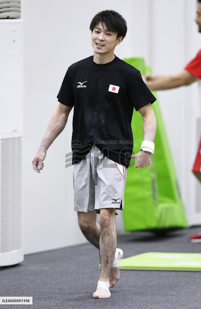 Uchimura hit with $5,000 roaming bill from playing Pokemon Go