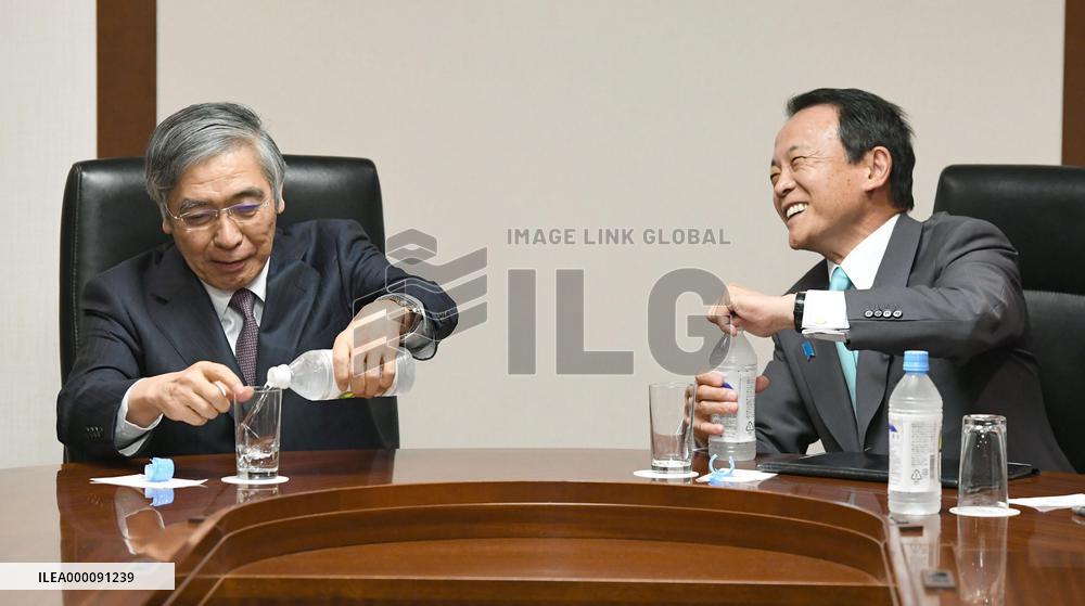 BOJ Gov. Kuroda, Finance Minister Aso hold talks