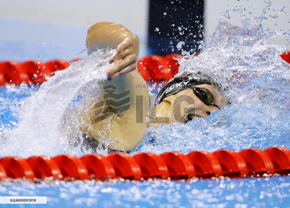 Ledecky wins gold medal in 400-meter free style