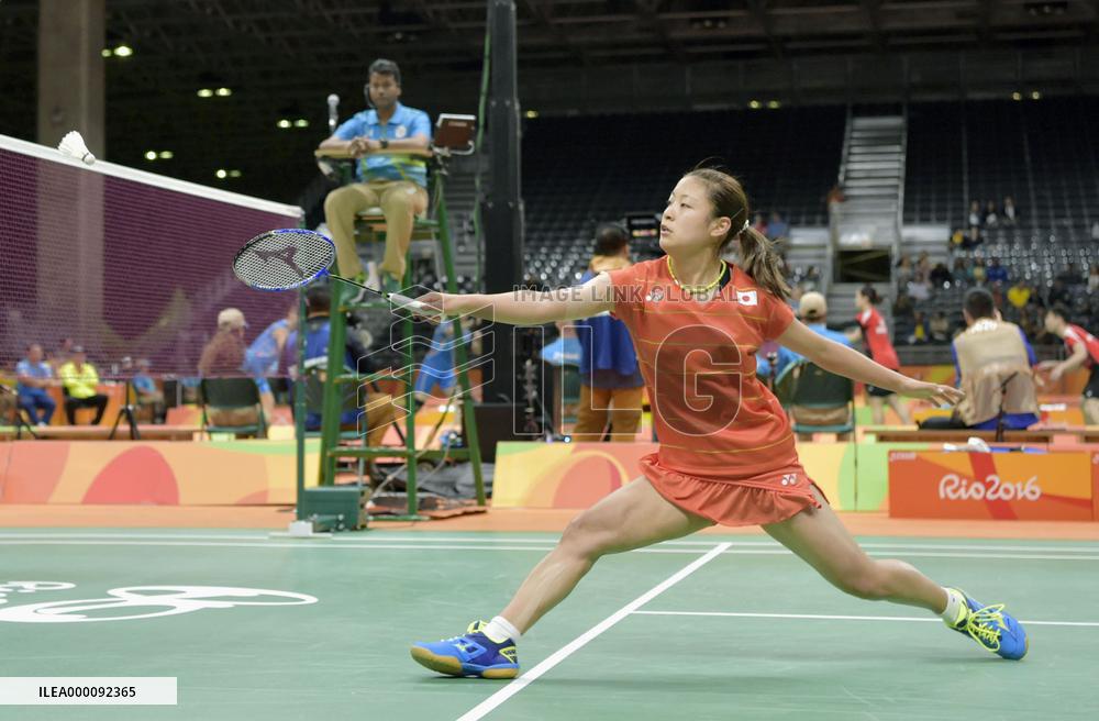 Japan's Okuhara wins in women's badminton singles 1st match