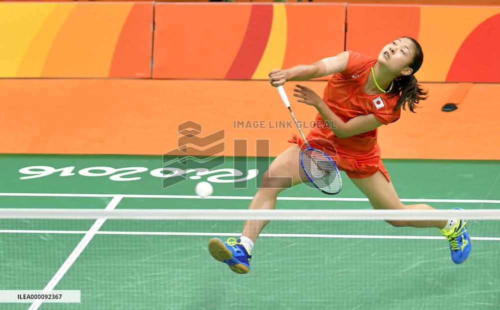Japan's Okuhara wins in women's badminton singles 1st match