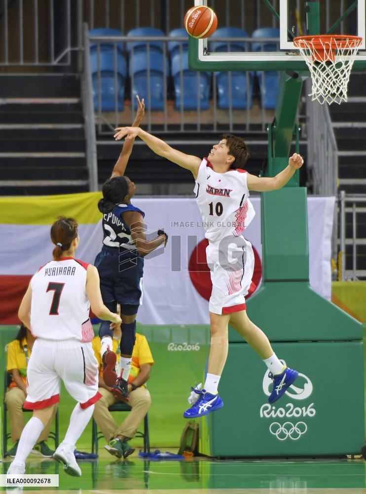 Olympics: Japan down France in women's basketball
