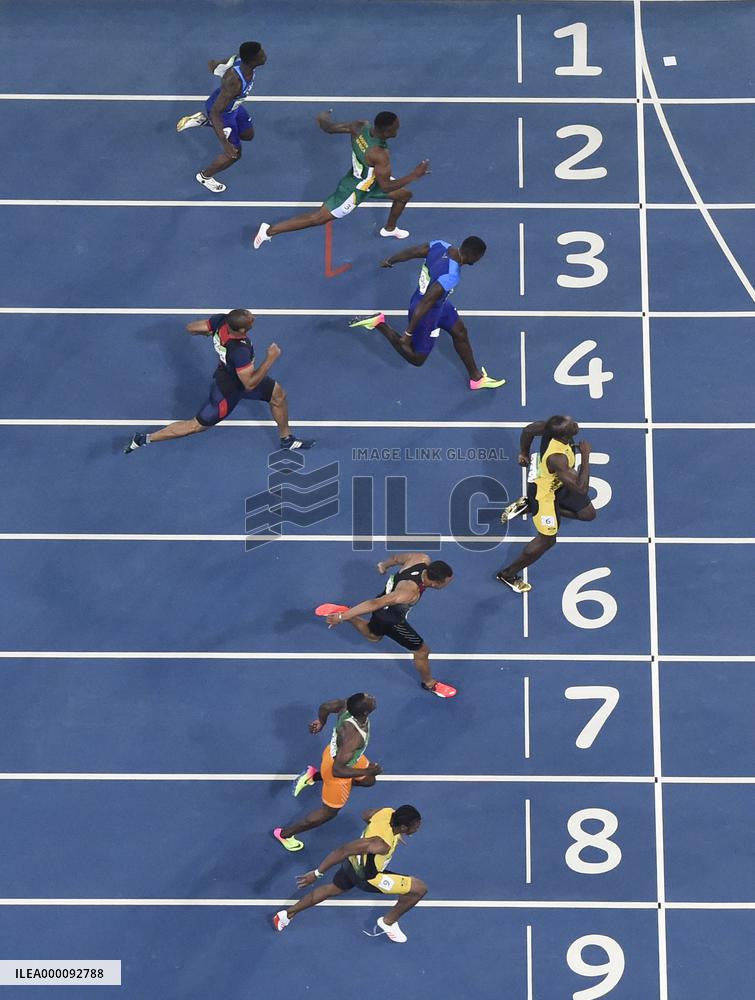 Olympics: Bolt completes unprecedented 100m three-peat