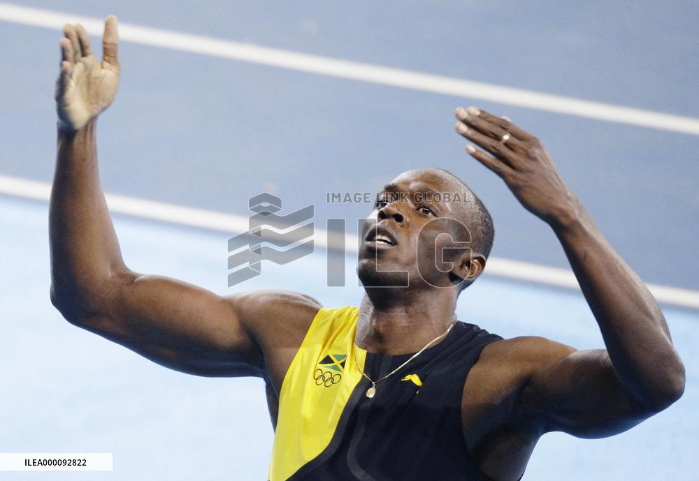 Olympics: Bolt wins 3rd consecutive 100m gold