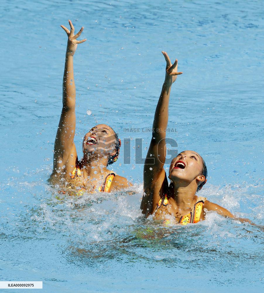 Japanese pair advance into synchronized swimming final