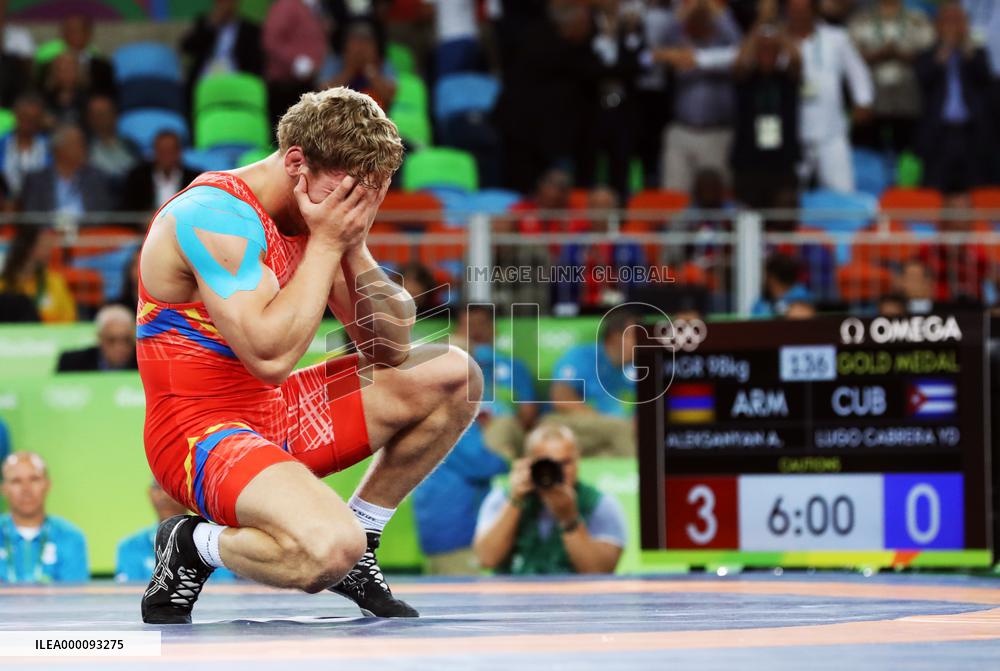 Olympics: Armenia's Aleksanyan wins Greco-Roman 98 kg