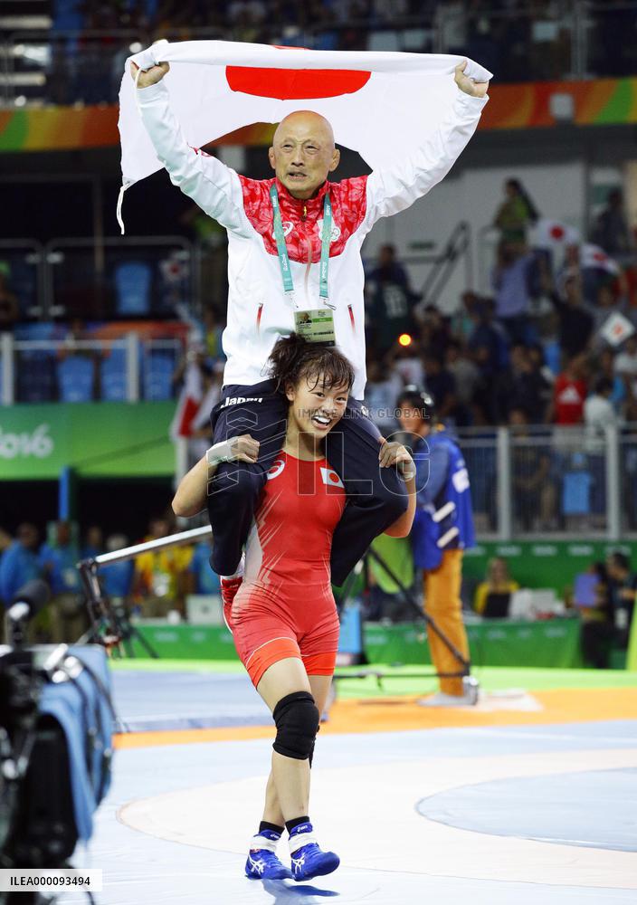 Olympics: Japan's Tosaka wins women's 48-kg wrestling gold
