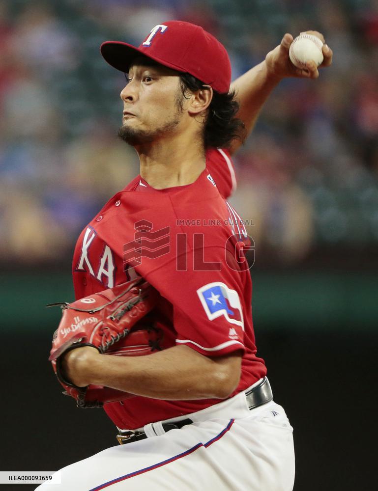 Darvish throws 7-plus innings as Rangers beat A's