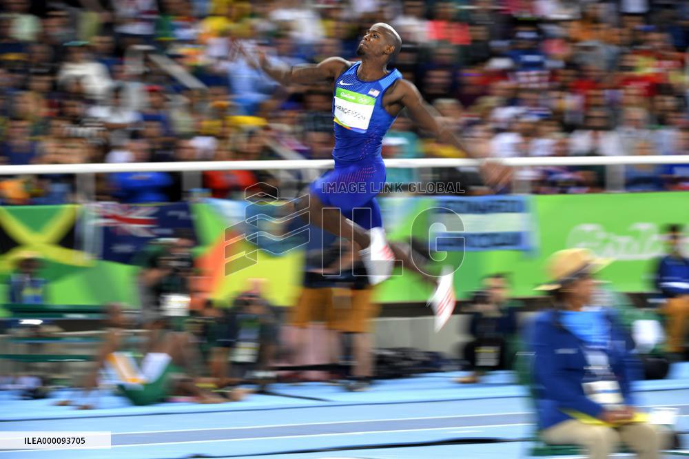 Olympic scenes: U.S. jumper claims gold in long jump