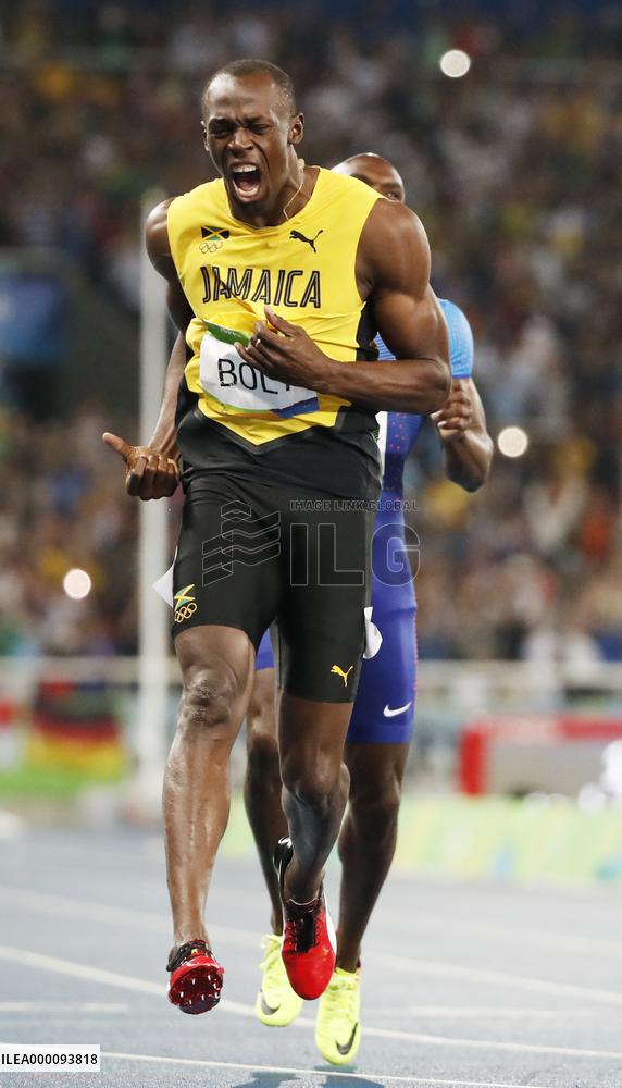Olympics: Bolt wins 200m to complete sprint double