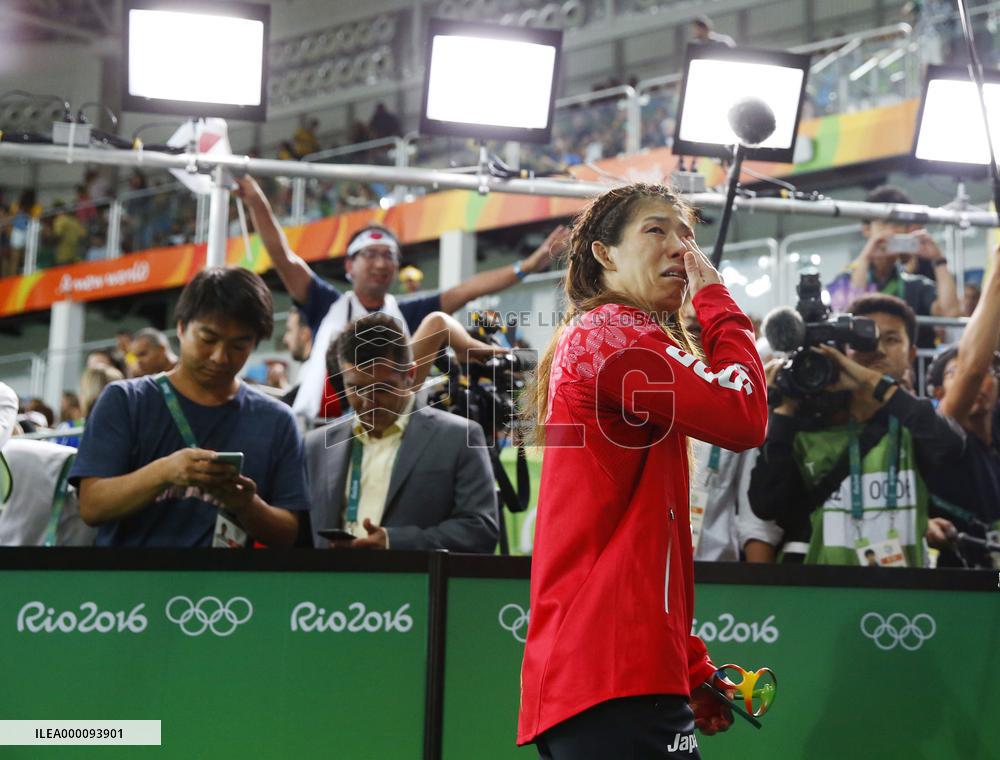 Olympics: Yoshida settles for silver in wrestling