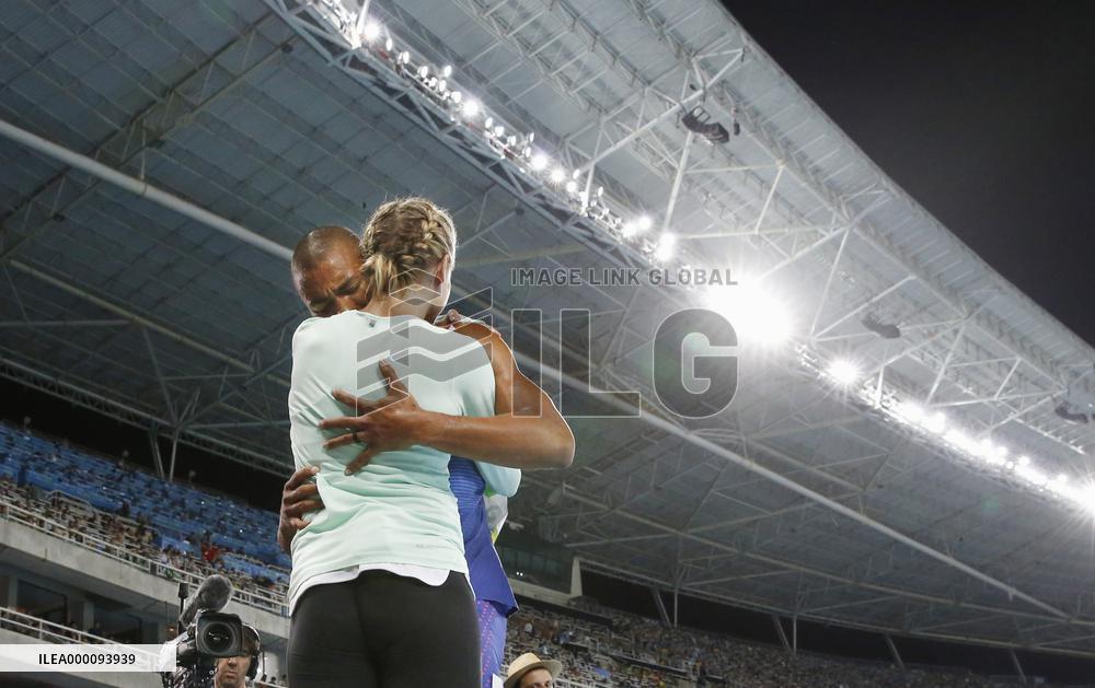 Olympics: Eaton wins decathlon gold