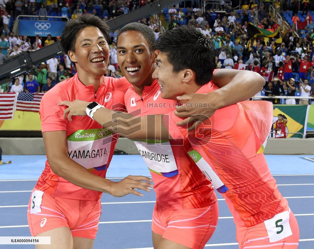 Olympics: Celebration for Japan's 4x100m silver