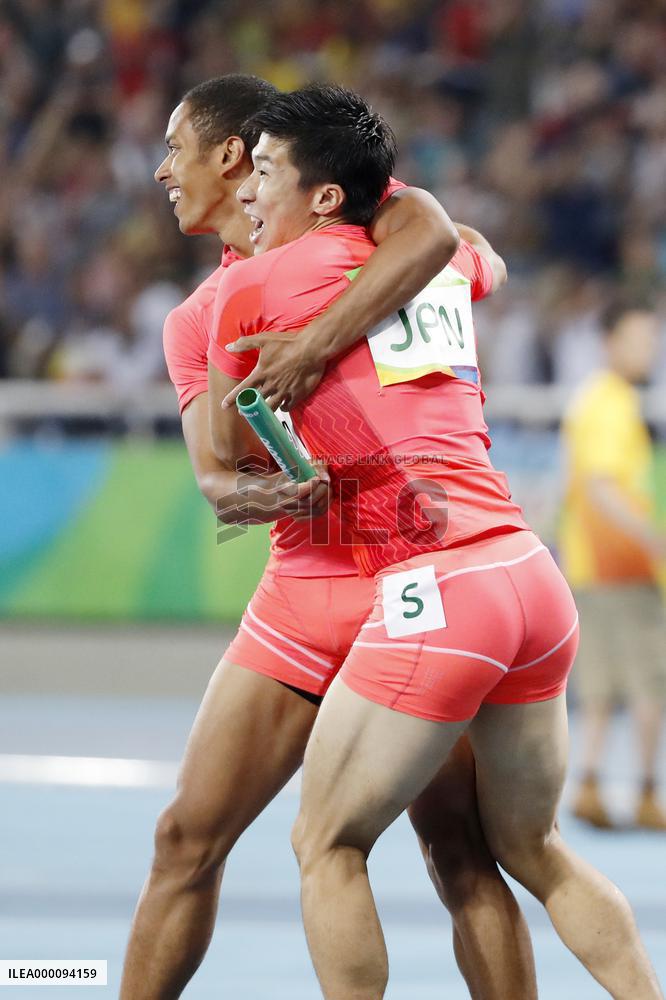 Olympics: Celebration for Japan's 4x100m silver