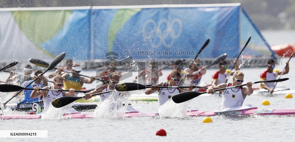 Olympics: Germany wins men's kayak four gold