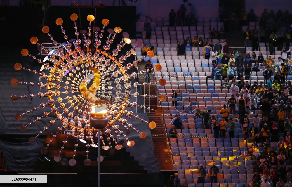 Olympics: People await closing ceremony