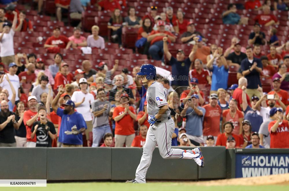Darvish launches first homer in MLB