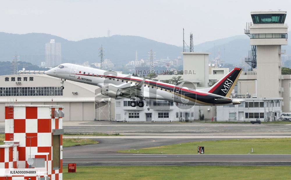 M'bishi jet heads for U.S. after aborting earlier flight due to defect