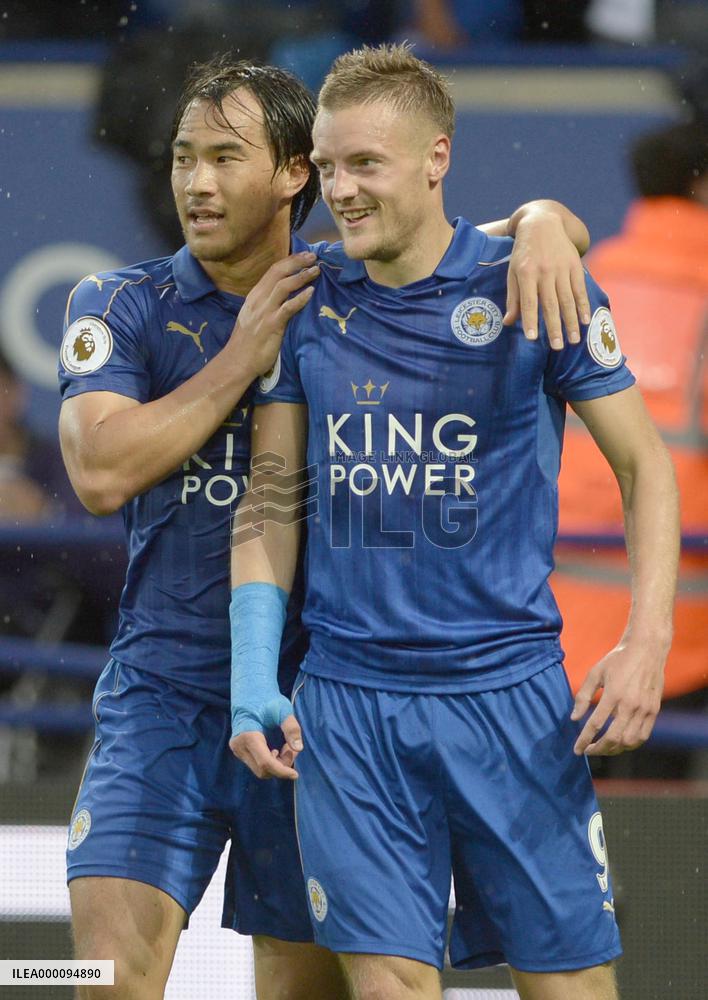 Soccer: Leicester beat Swansea for 1st win of season