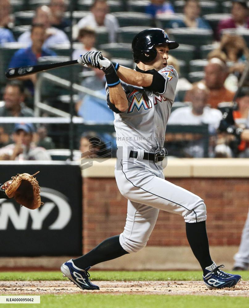 Ichiro singles against Mets
