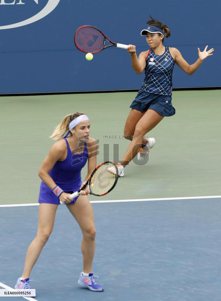 Hibino-Gibbs pair win women's doubles 2nd-round match at U.S. Open